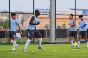 记者：申花7月12日与青岛海牛进行热身赛，阿苏埃将披挂上阵