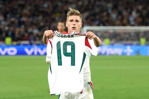 1719180306995034239.jpg 2158902063-612x612.jpg